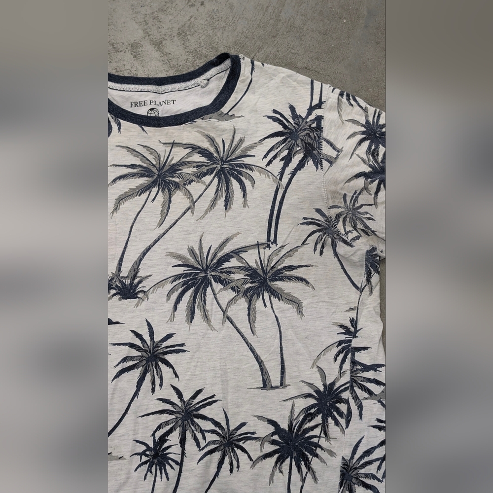 Free Planet Gray and White T-Shirt